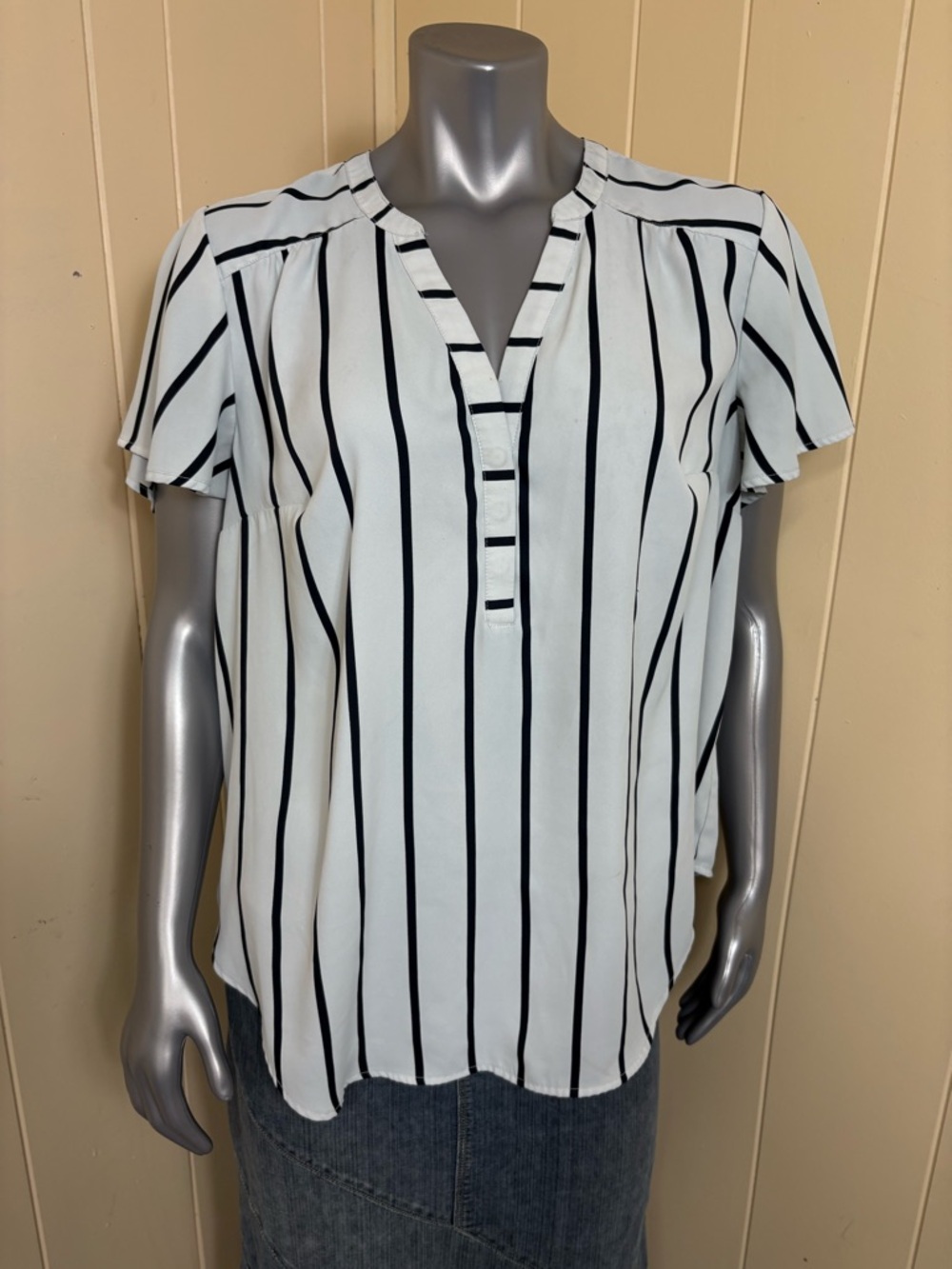 Torid Harper Tunic Shirt Blouse Women's XL (1) white with black stripes FLAWED